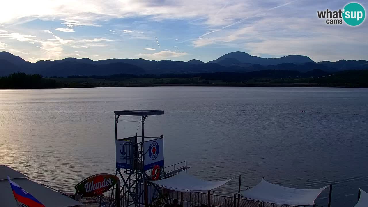 Velenje Lake Webcam – Live from Velenje Beach