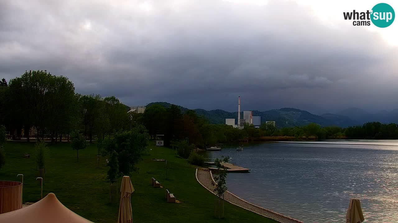 Velenje Lake Webcam – Live from Velenje Beach