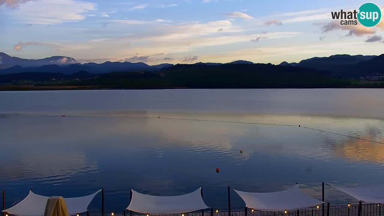 Velenje Lake Webcam – Live from Velenje Beach