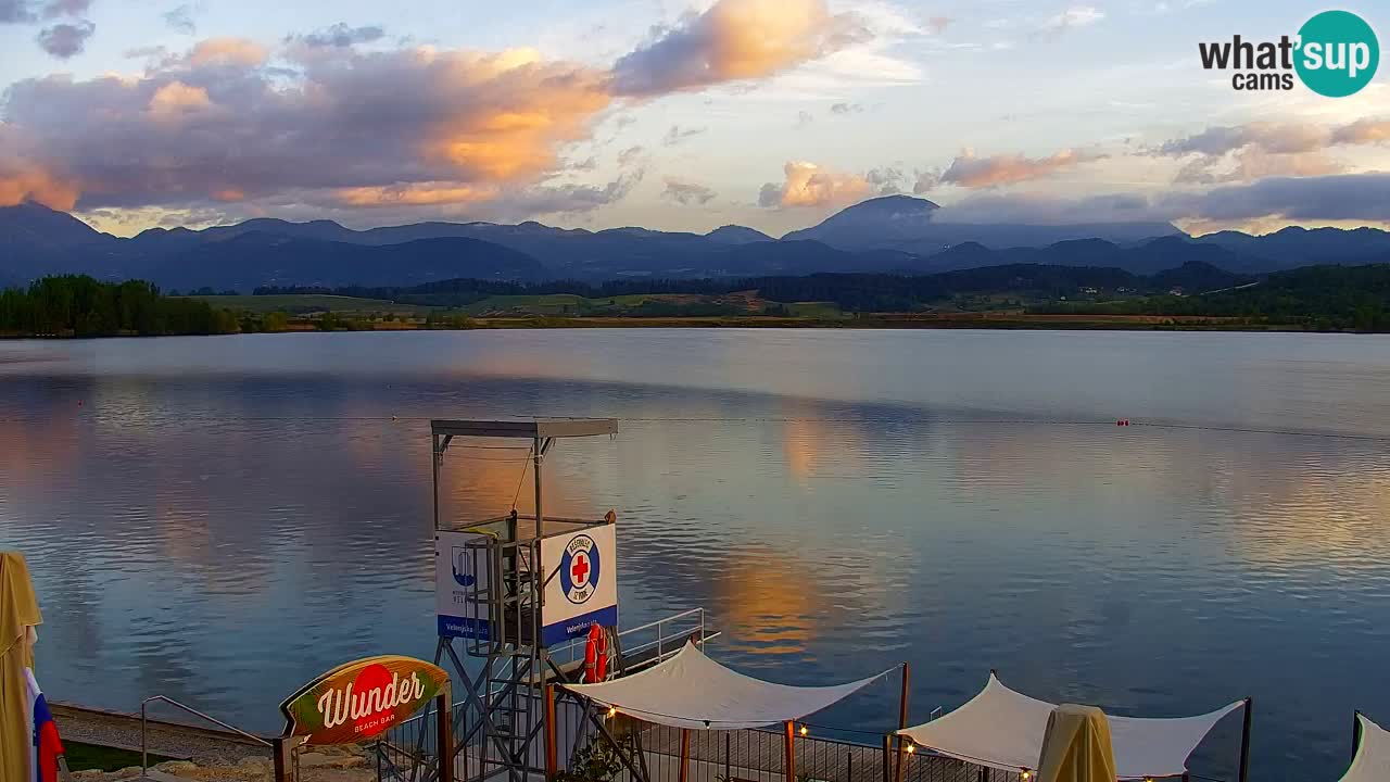 Web kamera Velenjsko jezero – Plaža Velenje uživo