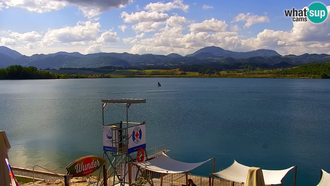 Web kamera Velenjsko jezero – Plaža Velenje uživo