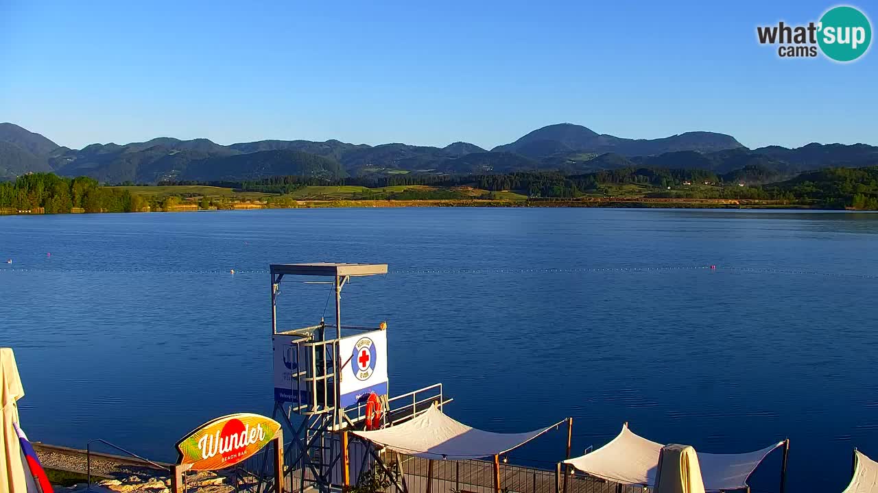 Velenje Lake Webcam – Live from Velenje Beach