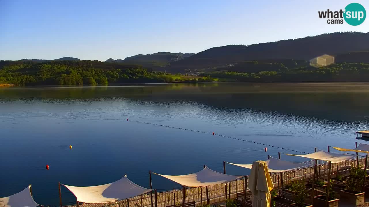 Velenje Lake Webcam – Live from Velenje Beach