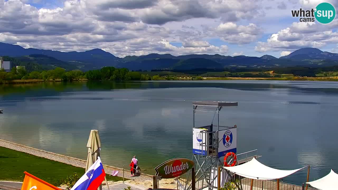 Velenje Lake Webcam – Live from Velenje Beach