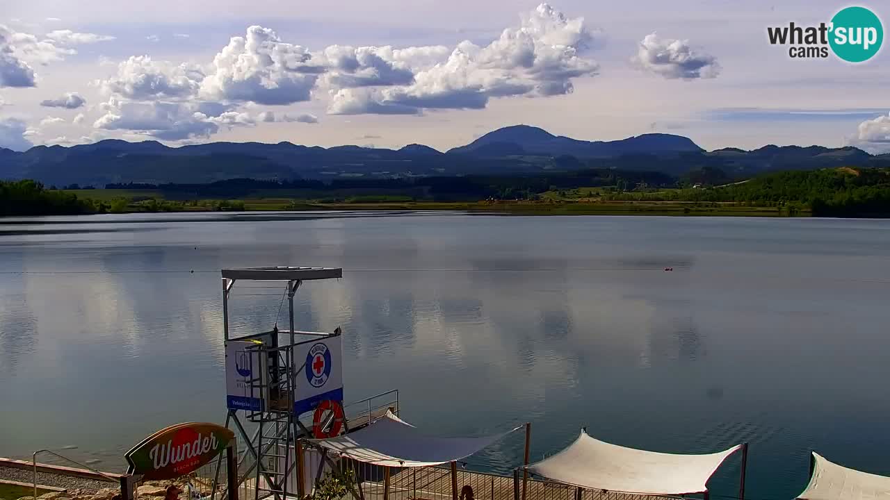 Web kamera Velenjsko jezero – Plaža Velenje uživo