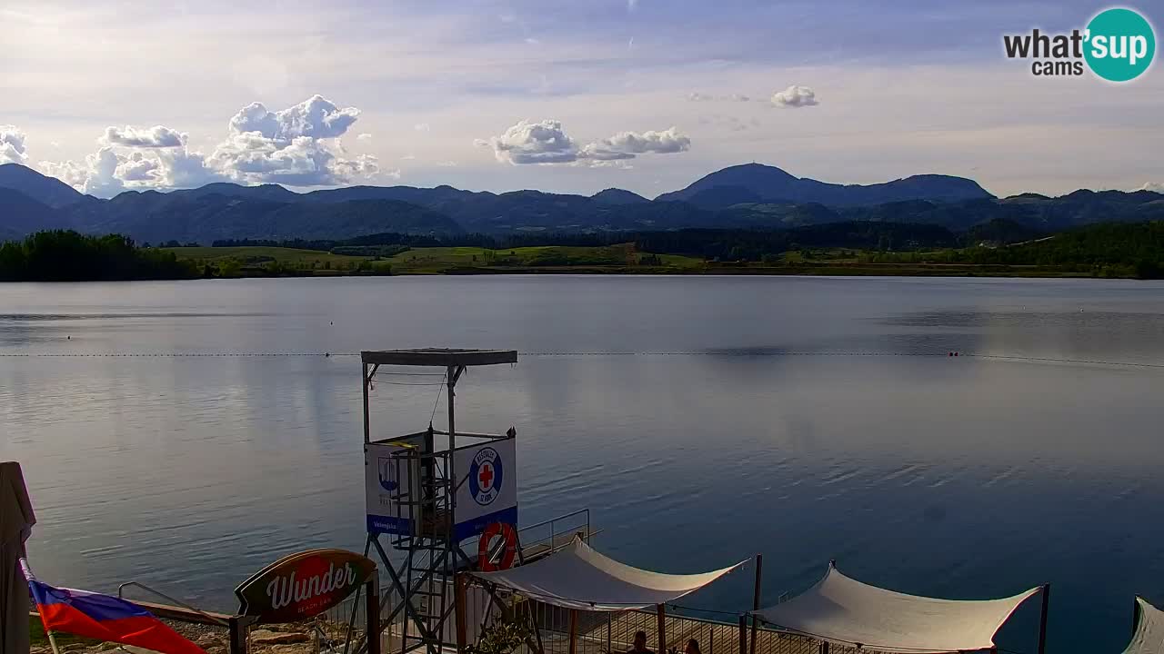 Velenje Lake Webcam – Live from Velenje Beach