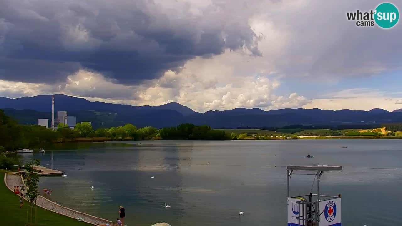 Velenje Lake Webcam – Live from Velenje Beach