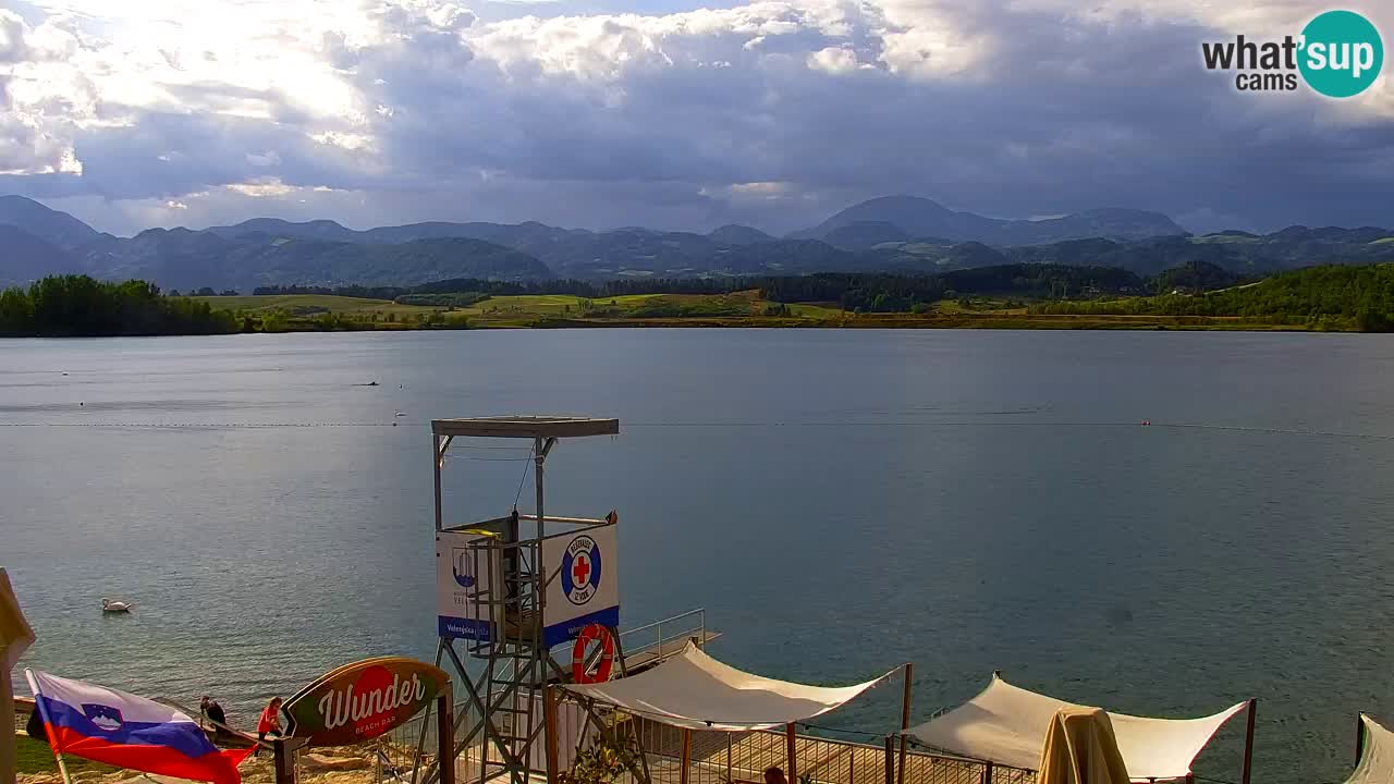 Web kamera Velenjsko jezero – Plaža Velenje uživo