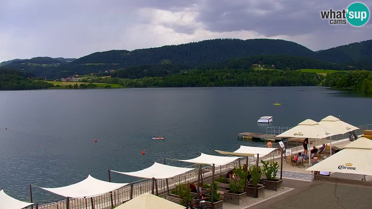 Spletna kamera Velenjsko jezero – Pogled v živo z Velenjske plaže