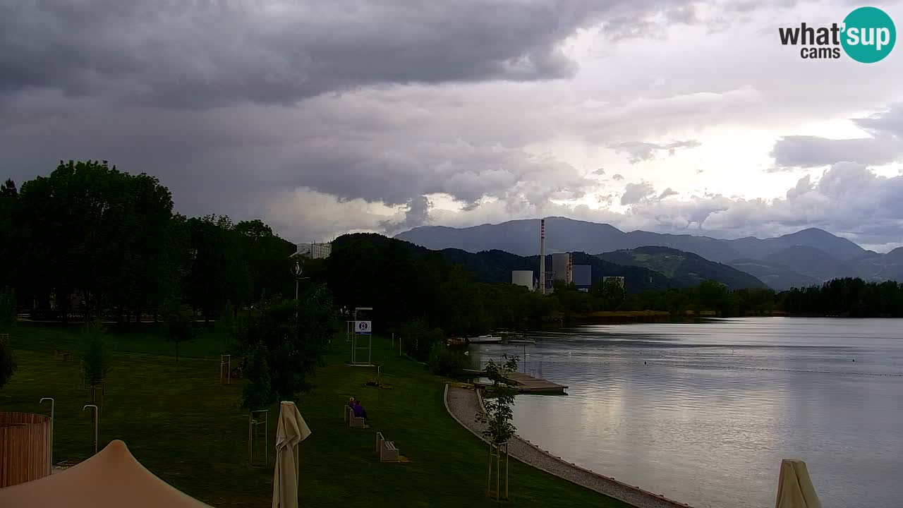 Web kamera Velenjsko jezero – Plaža Velenje uživo