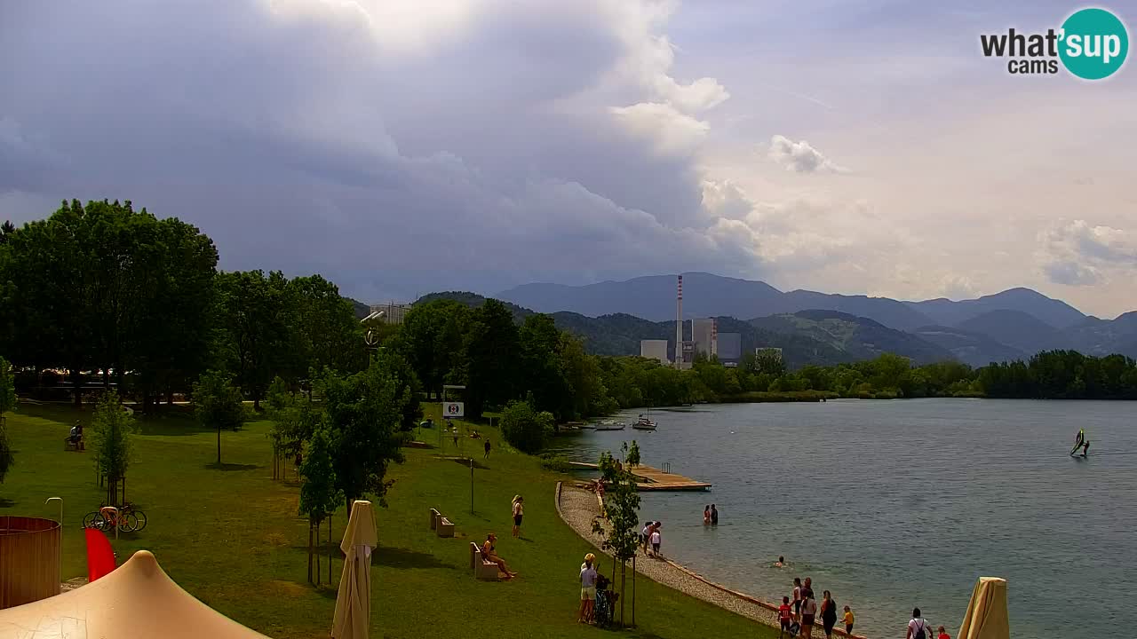 Velenje Lake Webcam – Live from Velenje Beach