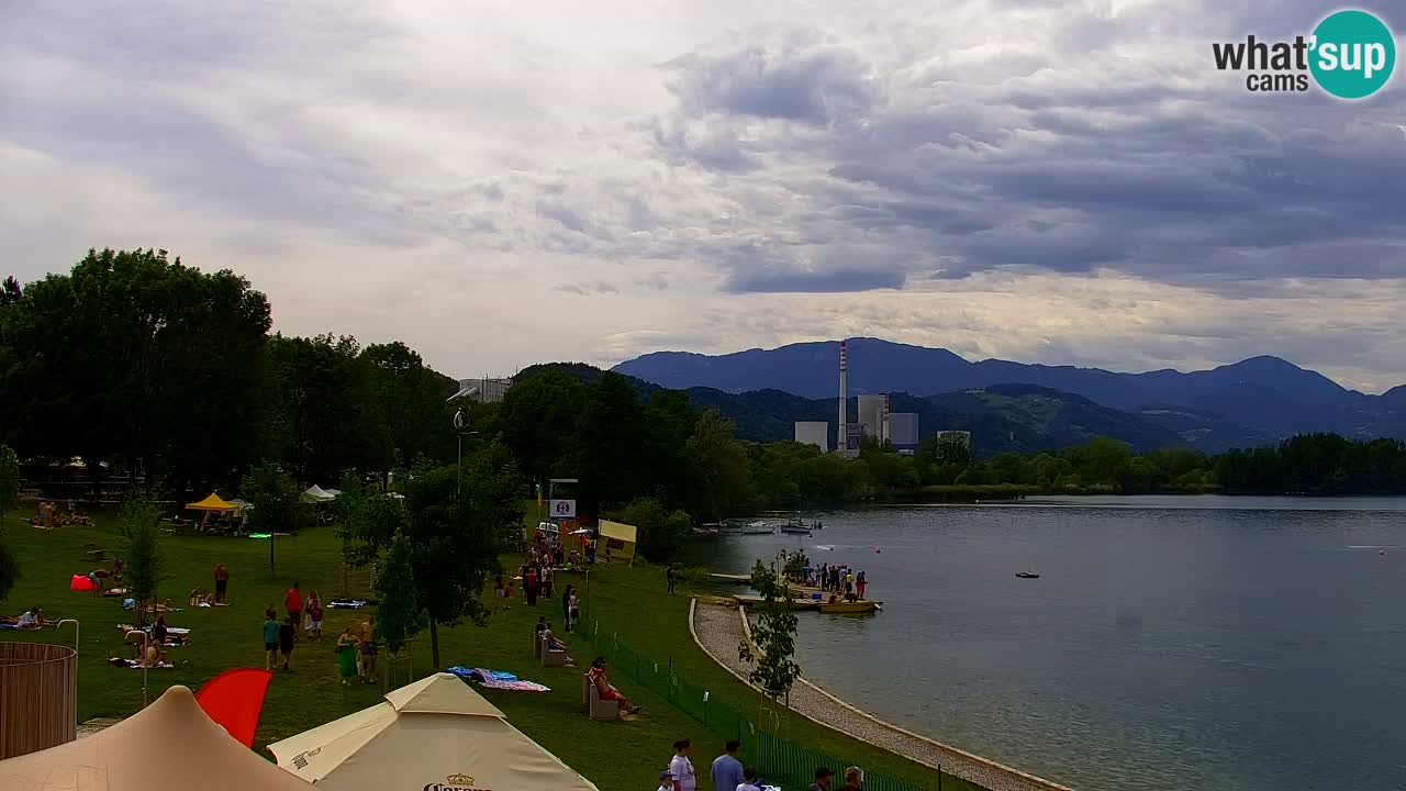 Web kamera Velenjsko jezero – Plaža Velenje uživo