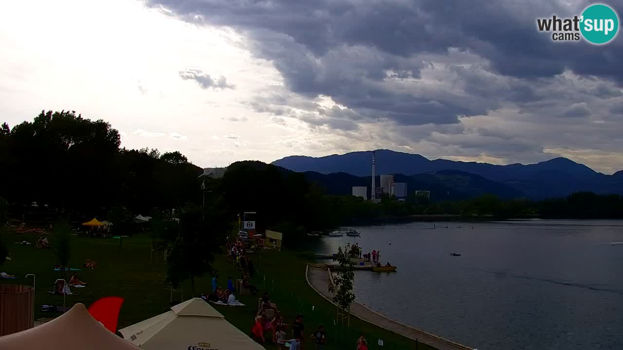 Webcam lac de Velenje – Vue en direct depuis Velenje Beach