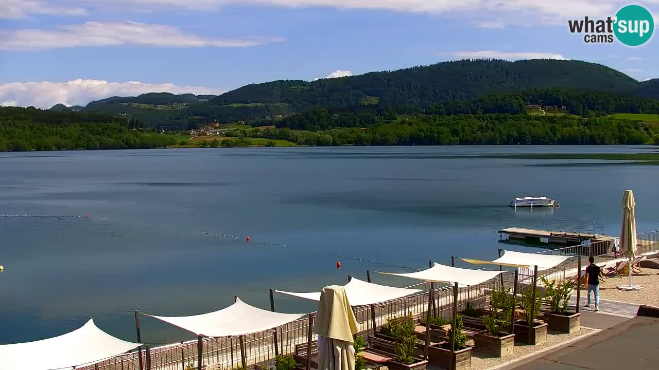 Spletna kamera Velenjsko jezero – Pogled v živo z Velenjske plaže