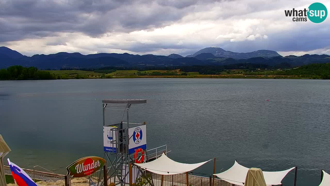 Web kamera Velenjsko jezero – Plaža Velenje uživo