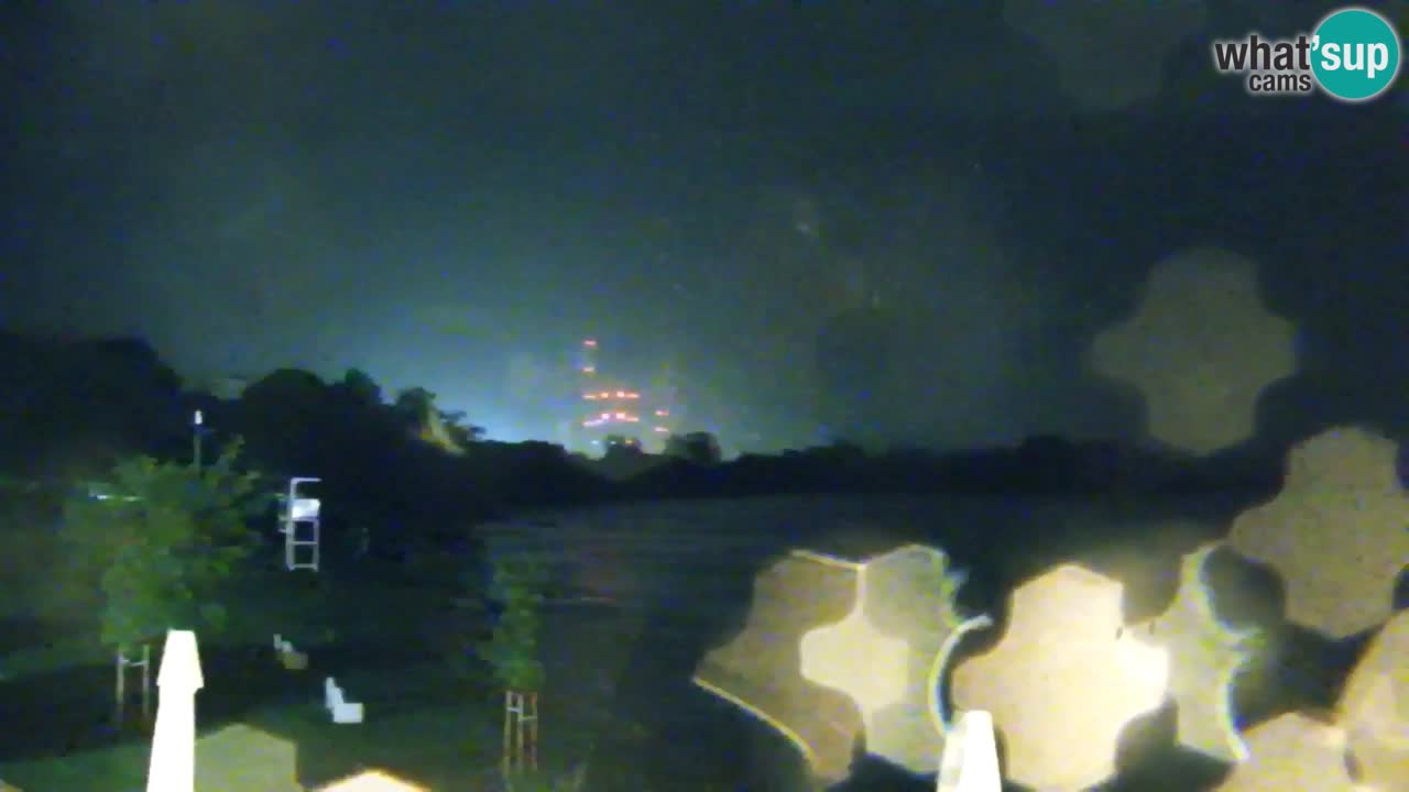 Velenje Lake Webcam – Live from Velenje Beach