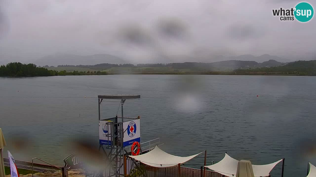 Web kamera Velenjsko jezero – Plaža Velenje uživo