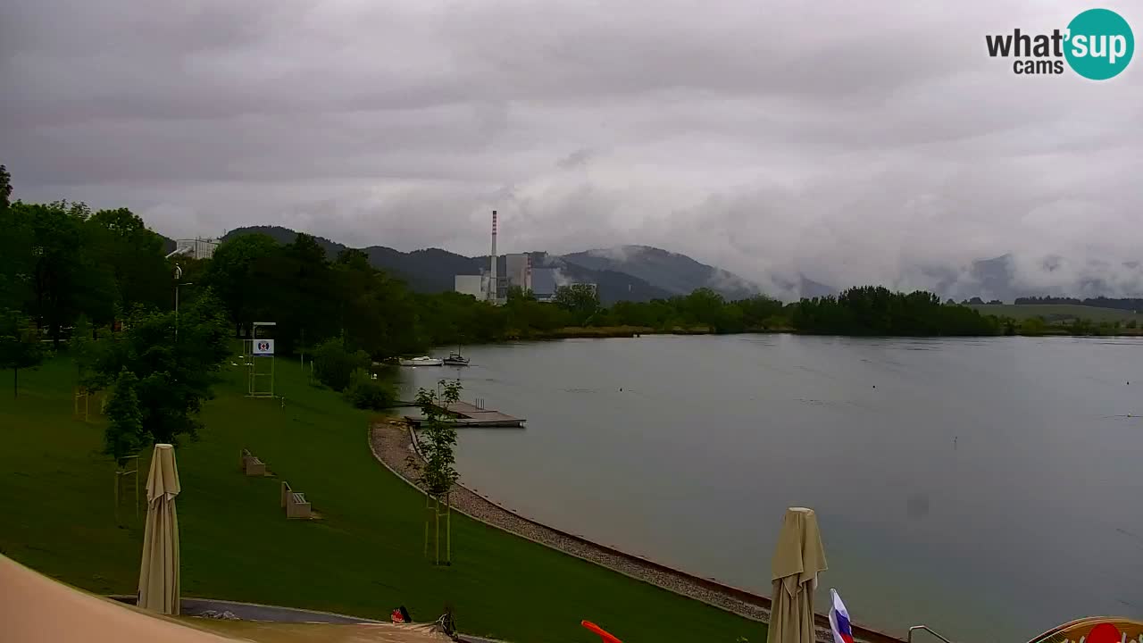 Web kamera Velenjsko jezero – Plaža Velenje uživo