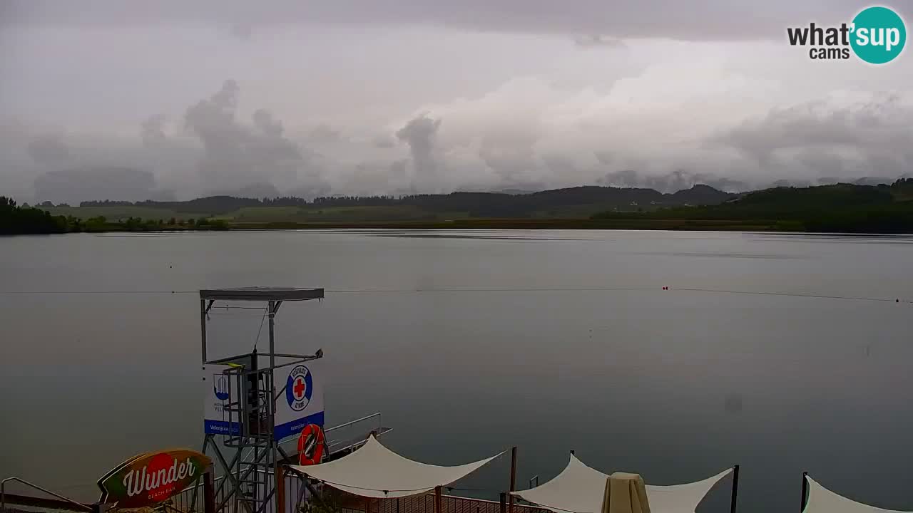 Web kamera Velenjsko jezero – Plaža Velenje uživo