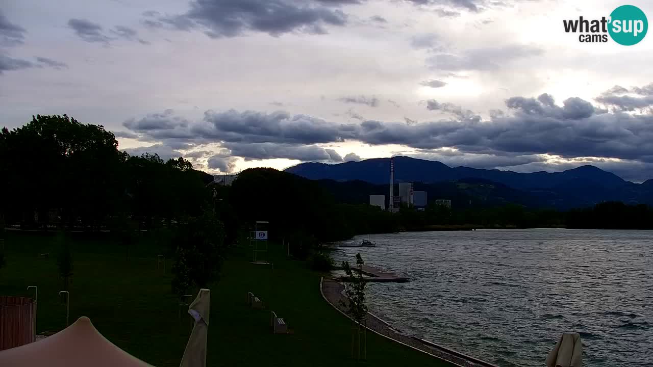 Velenje Lake Webcam – Live from Velenje Beach