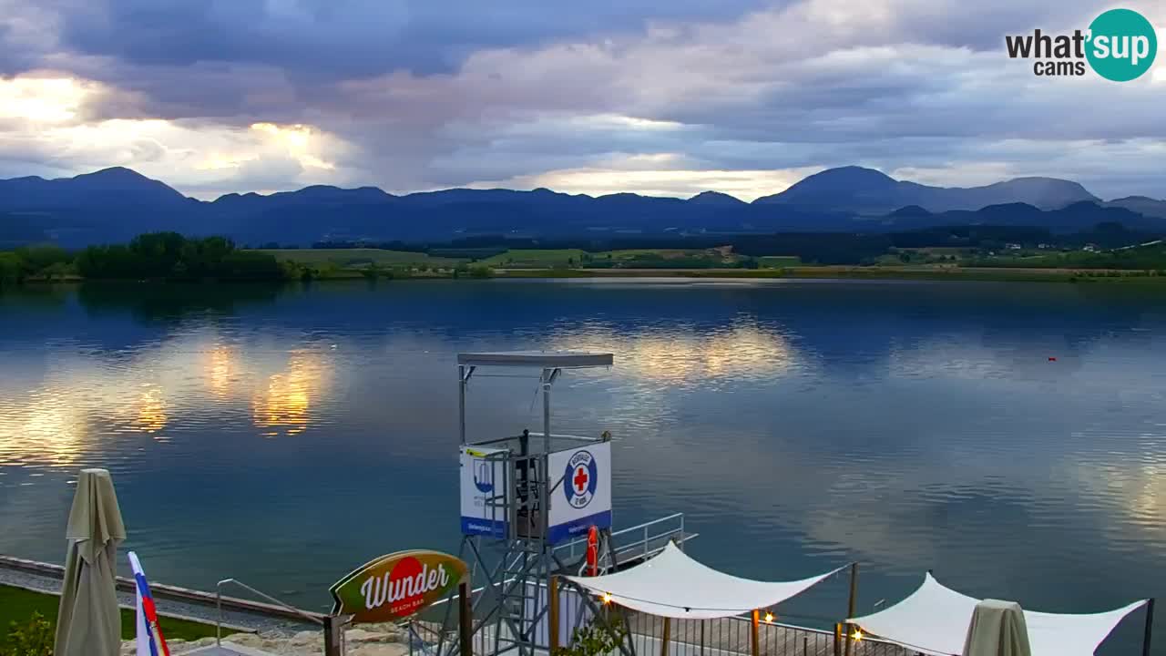 Web kamera Velenjsko jezero – Plaža Velenje uživo