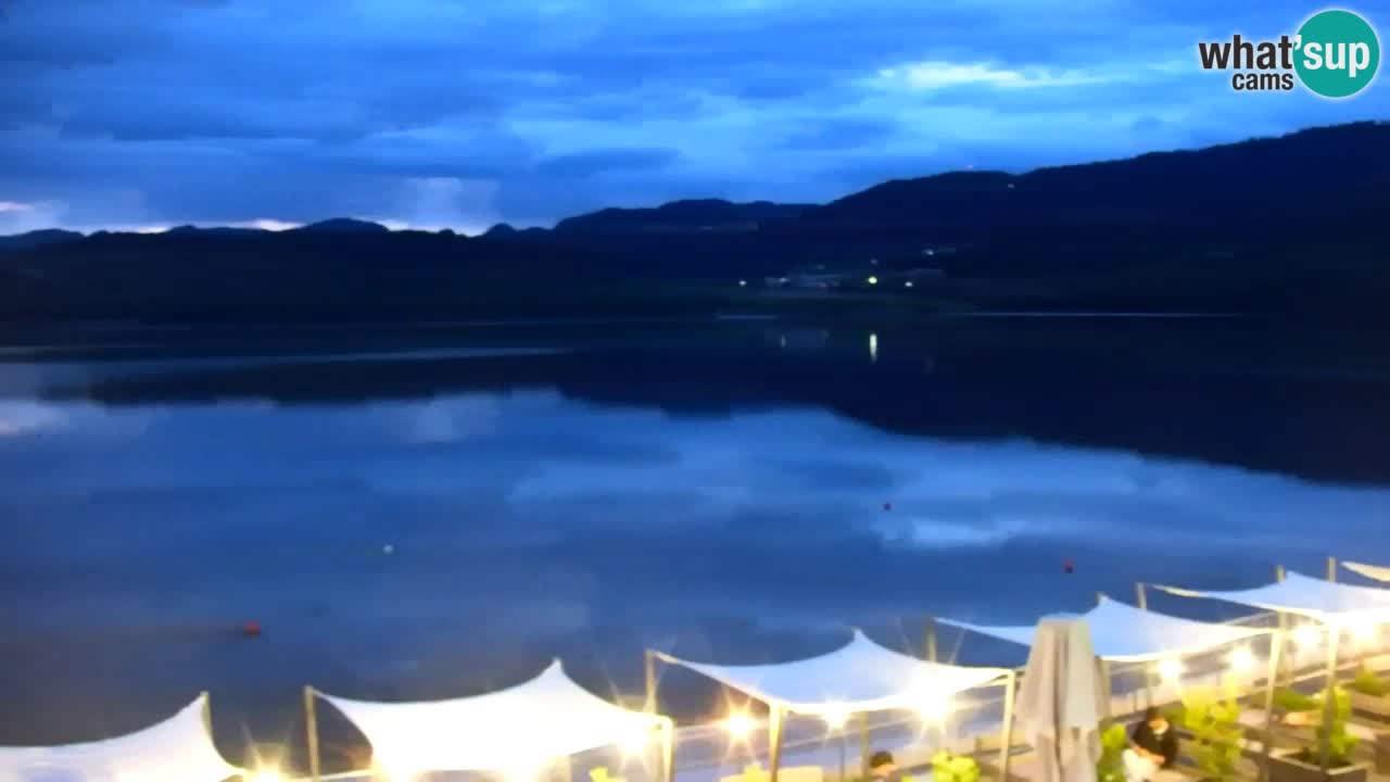 Web kamera Velenjsko jezero – Plaža Velenje uživo