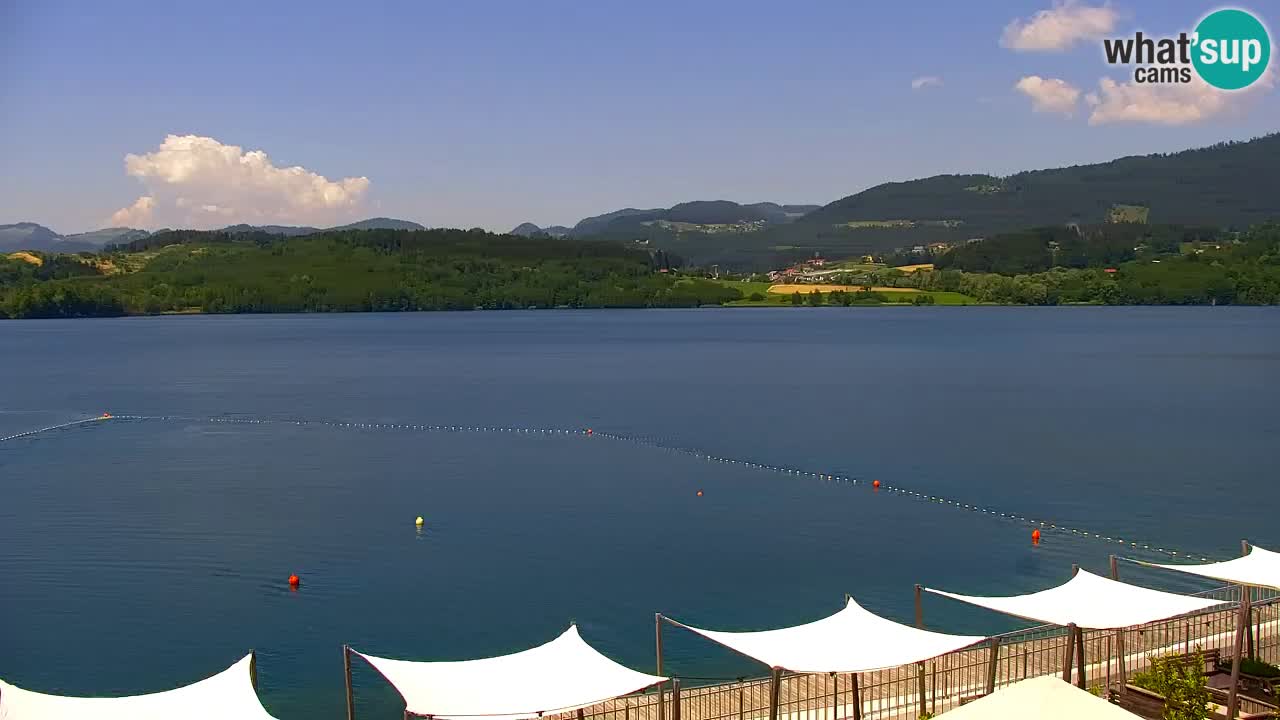 Spletna kamera Velenjsko jezero – Pogled v živo z Velenjske plaže
