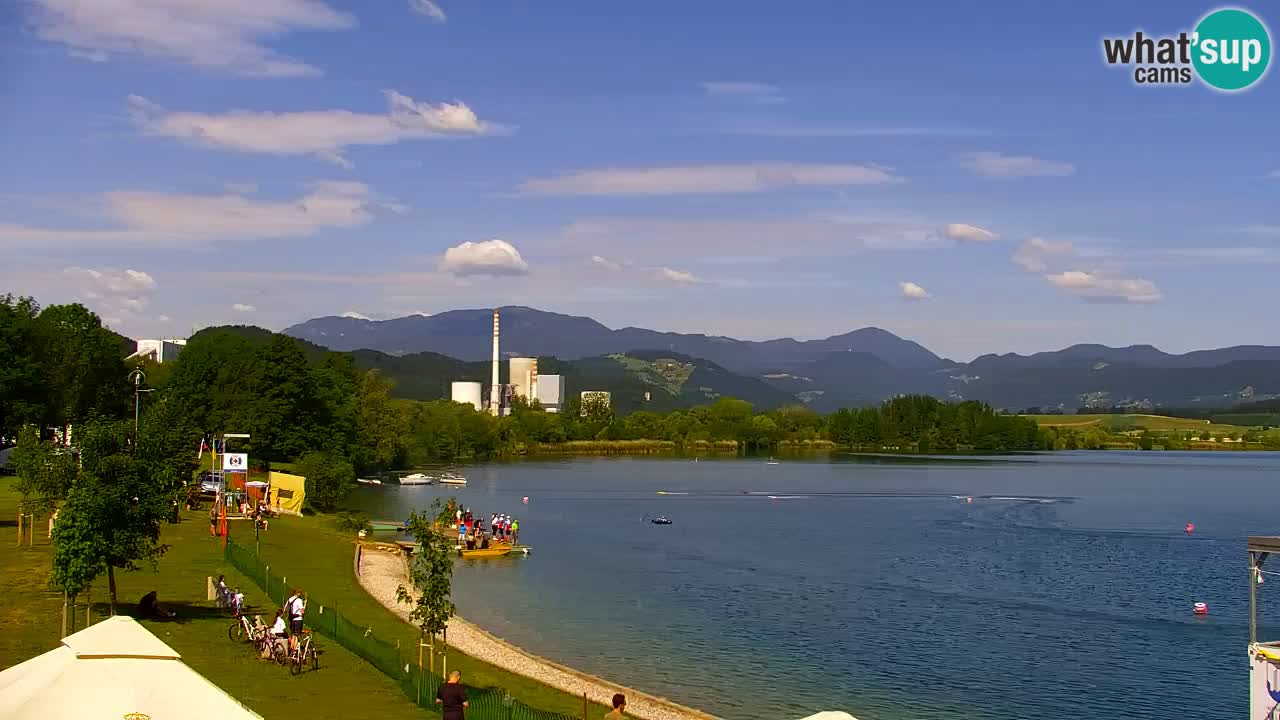Web kamera Velenjsko jezero – Plaža Velenje uživo