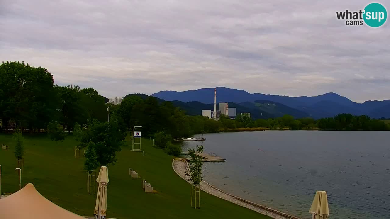 Web kamera Velenjsko jezero – Plaža Velenje uživo