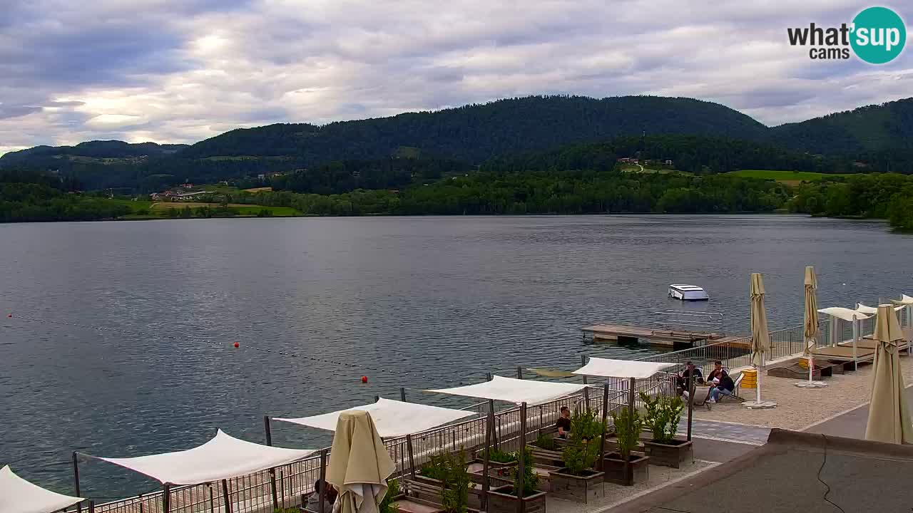 Spletna kamera Velenjsko jezero – Pogled v živo z Velenjske plaže