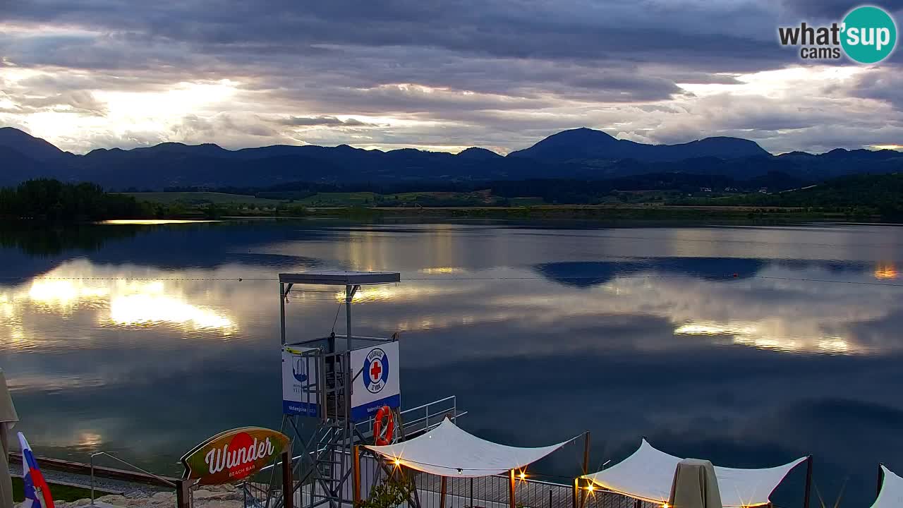 Webcam lac de Velenje – Vue en direct depuis Velenje Beach