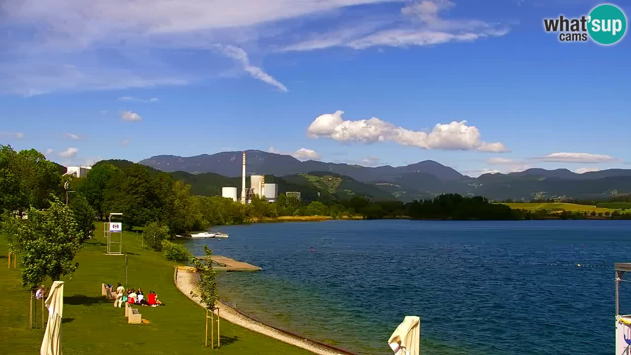 Web kamera Velenjsko jezero – Plaža Velenje uživo