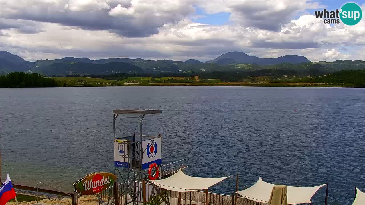 Web kamera Velenjsko jezero – Plaža Velenje uživo