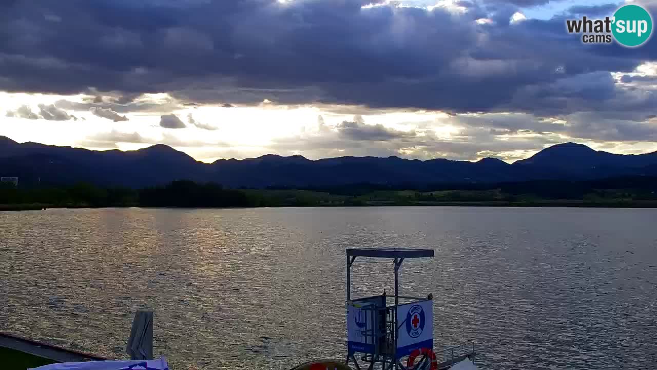 Velenje Lake Webcam – Live from Velenje Beach