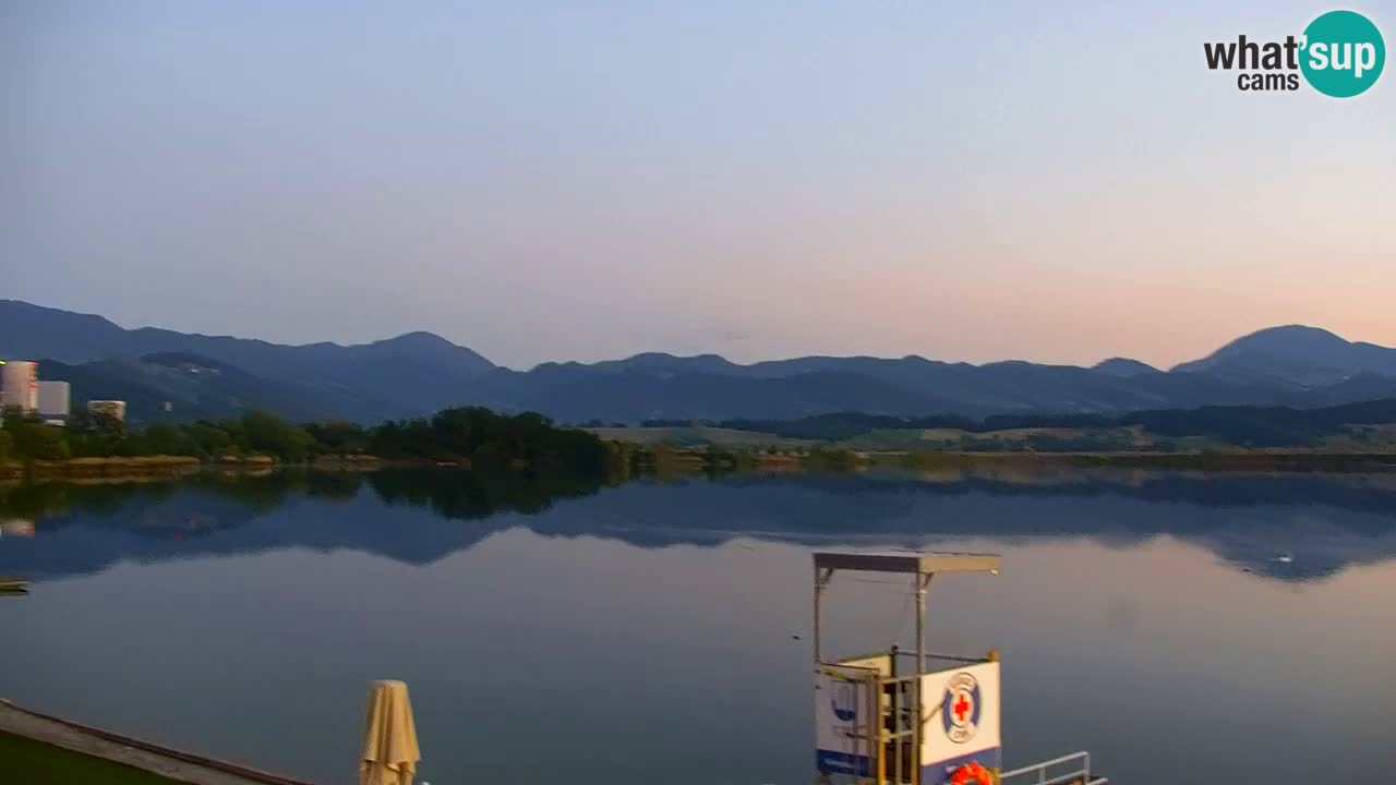 Velenje Lake Webcam – Live from Velenje Beach