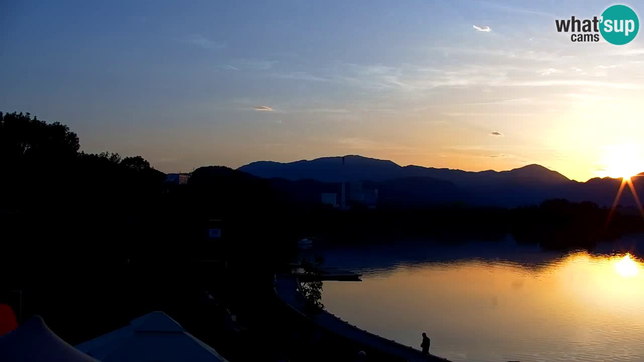 Velenje Lake Webcam – Live from Velenje Beach
