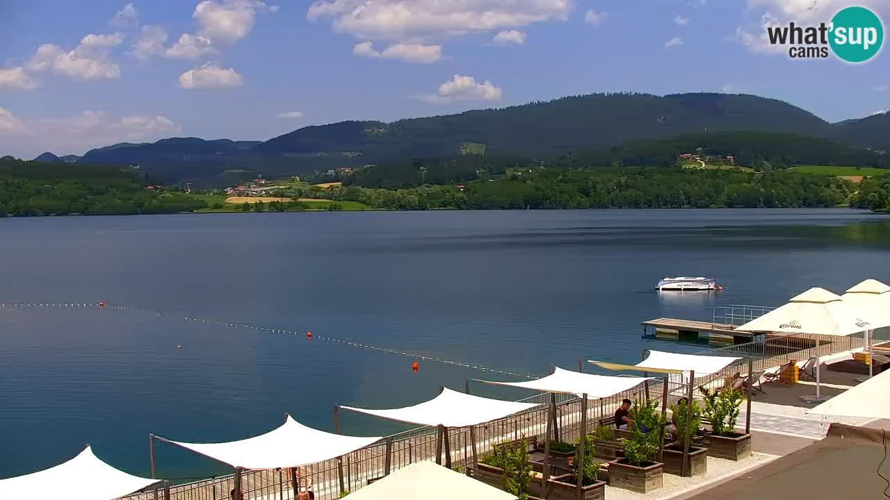 Spletna kamera Velenjsko jezero – Pogled v živo z Velenjske plaže