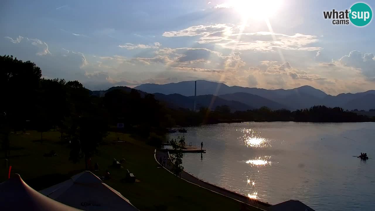 Velenje Lake Webcam – Live from Velenje Beach