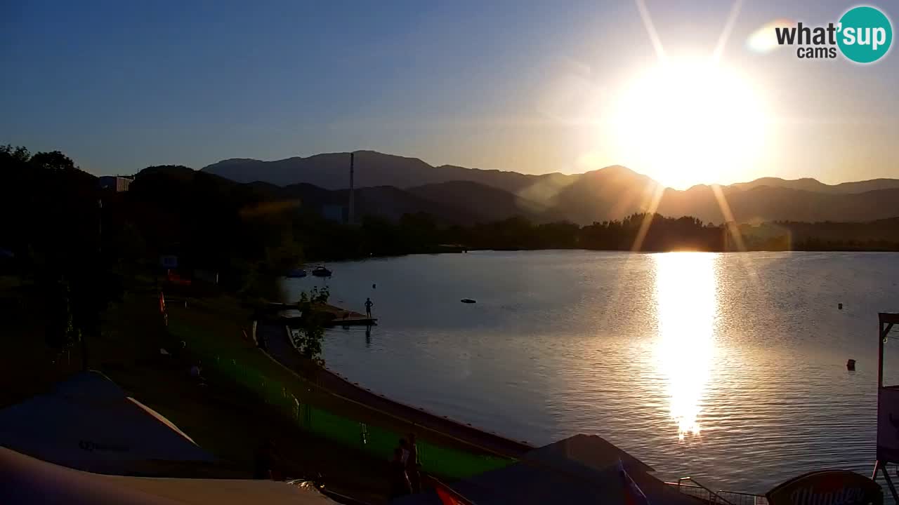 Velenje Lake Webcam – Live from Velenje Beach