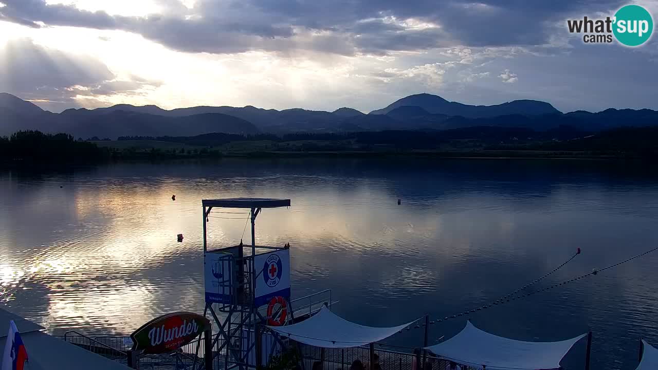 Velenje Lake Webcam – Live from Velenje Beach