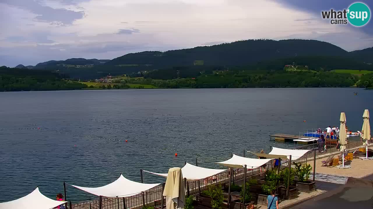 Spletna kamera Velenjsko jezero – Pogled v živo z Velenjske plaže