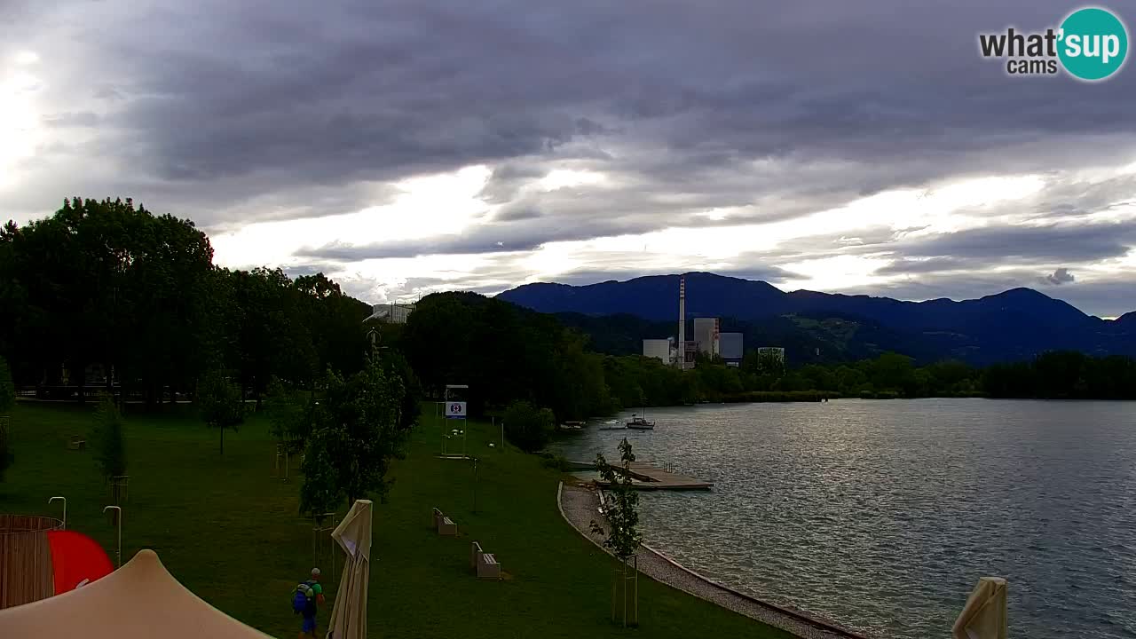 Velenje Lake Webcam – Live from Velenje Beach