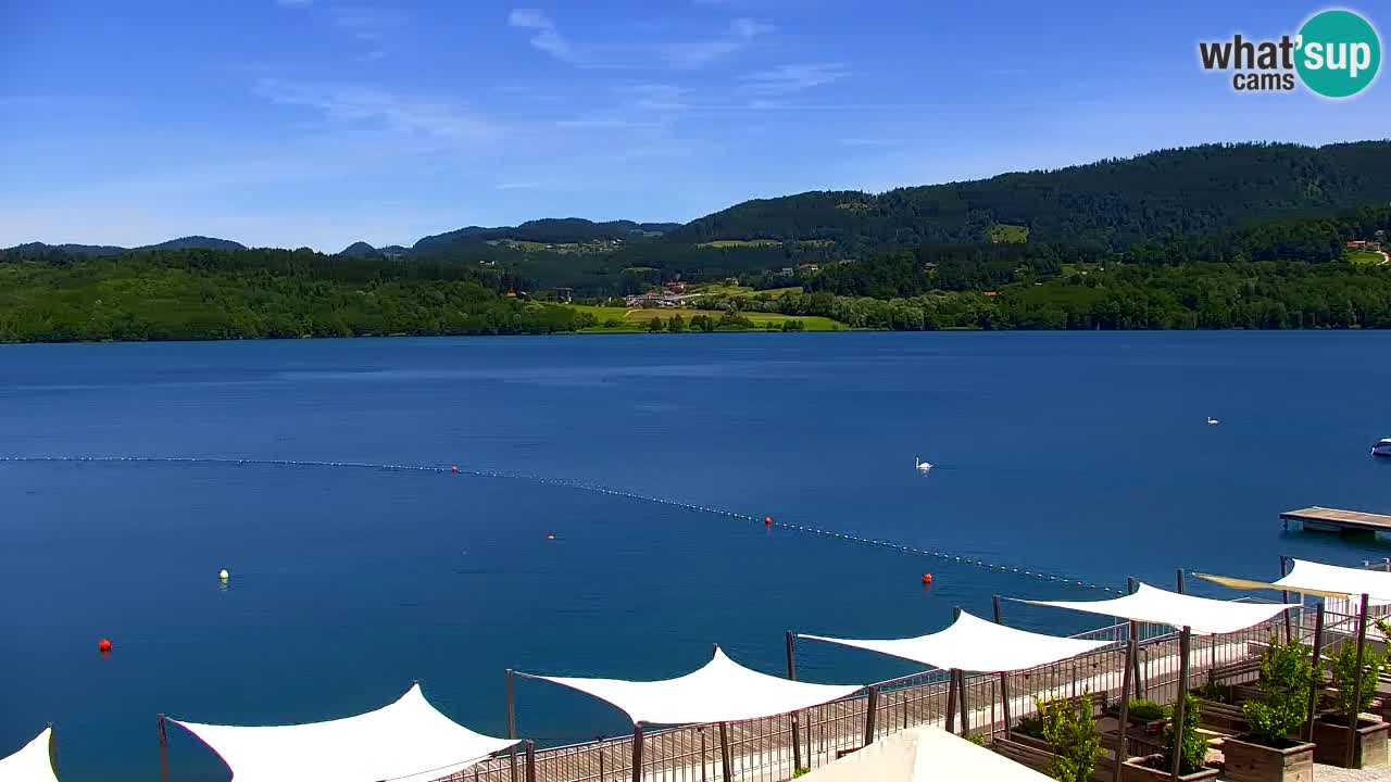 Spletna kamera Velenjsko jezero – Pogled v živo z Velenjske plaže