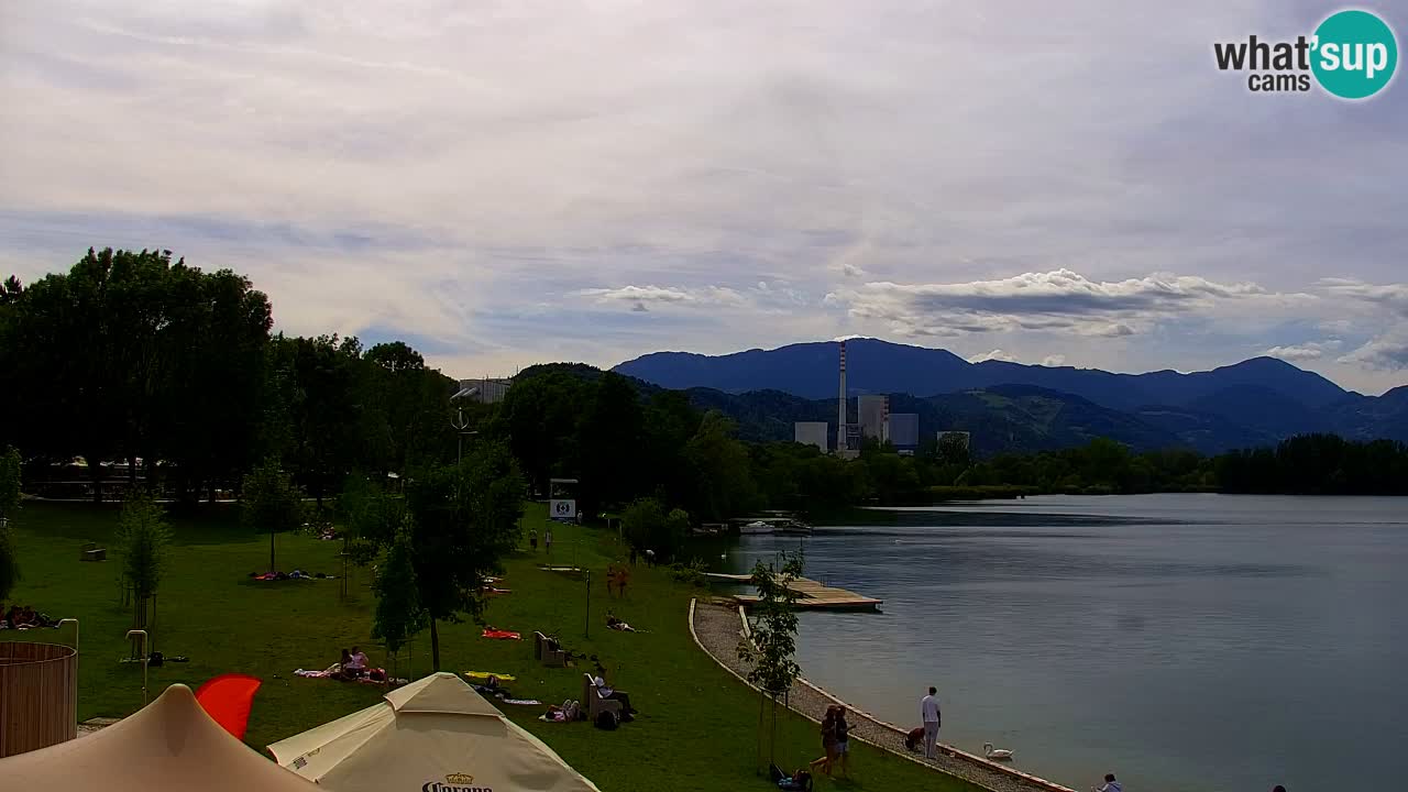 Velenje Lake Webcam – Live from Velenje Beach