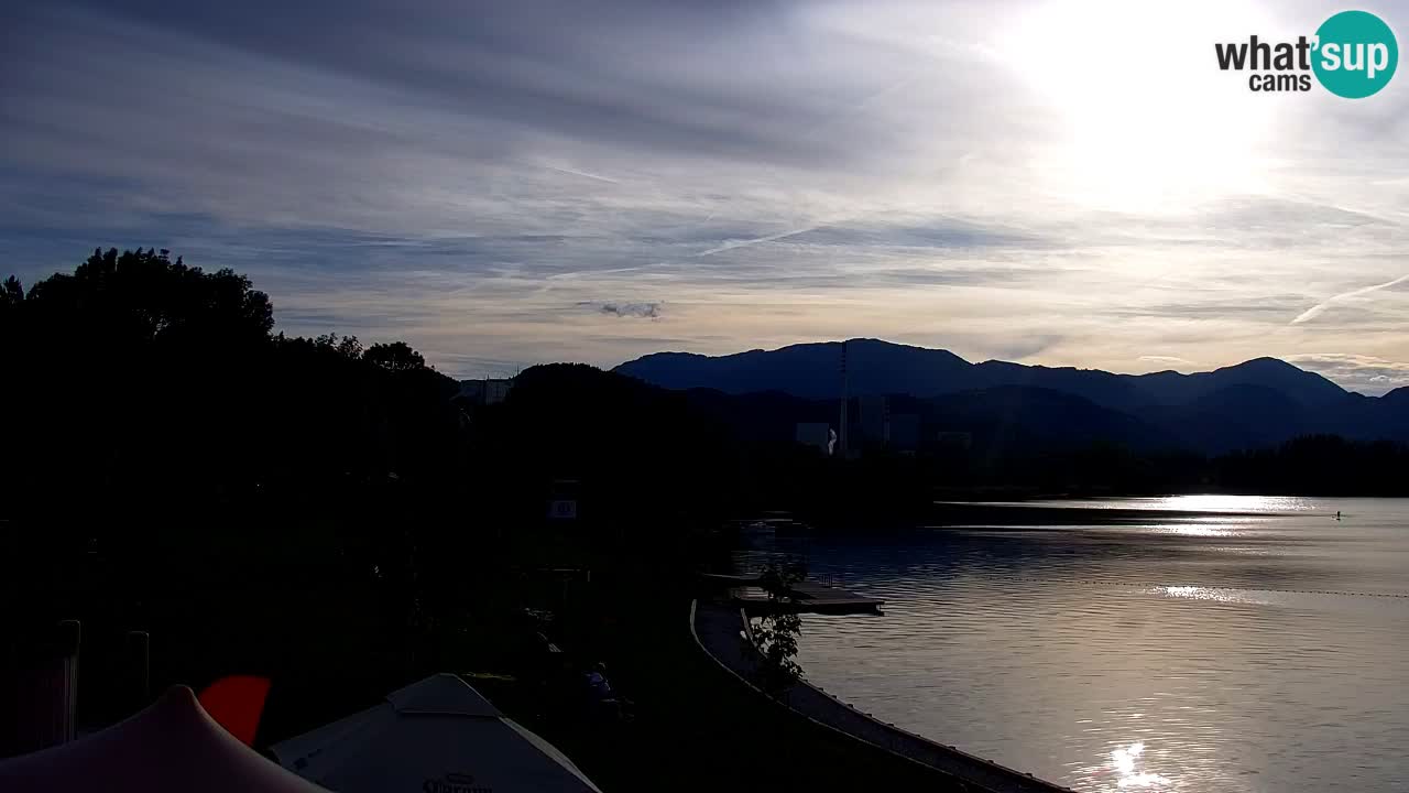 Web kamera Velenjsko jezero – Plaža Velenje uživo