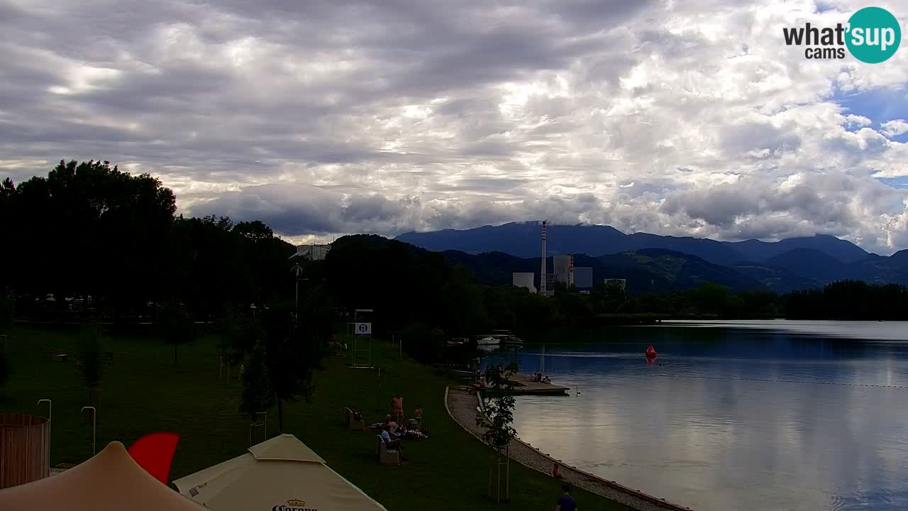 Velenje Lake Webcam – Live from Velenje Beach