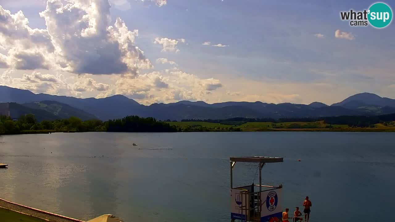 Web kamera Velenjsko jezero – Plaža Velenje uživo