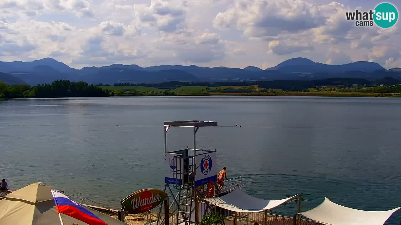 Velenje Lake Webcam – Live from Velenje Beach