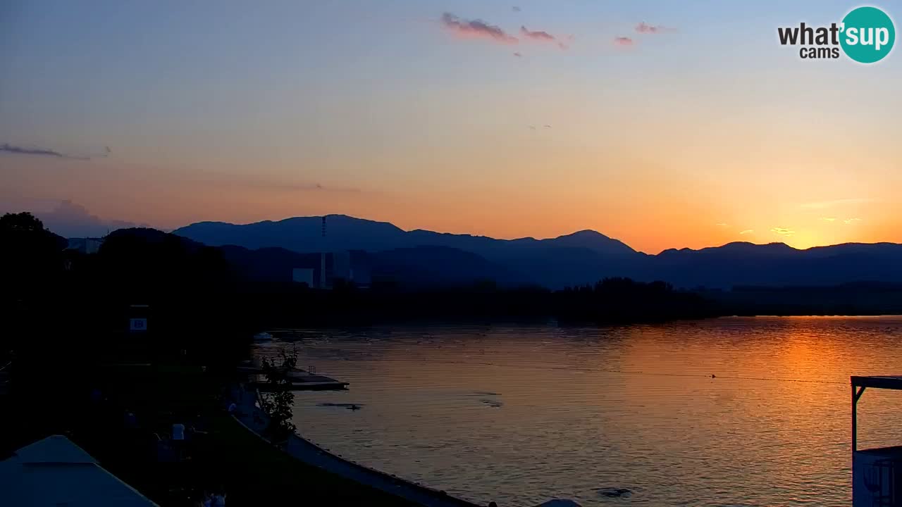 Velenje Lake Webcam – Live from Velenje Beach