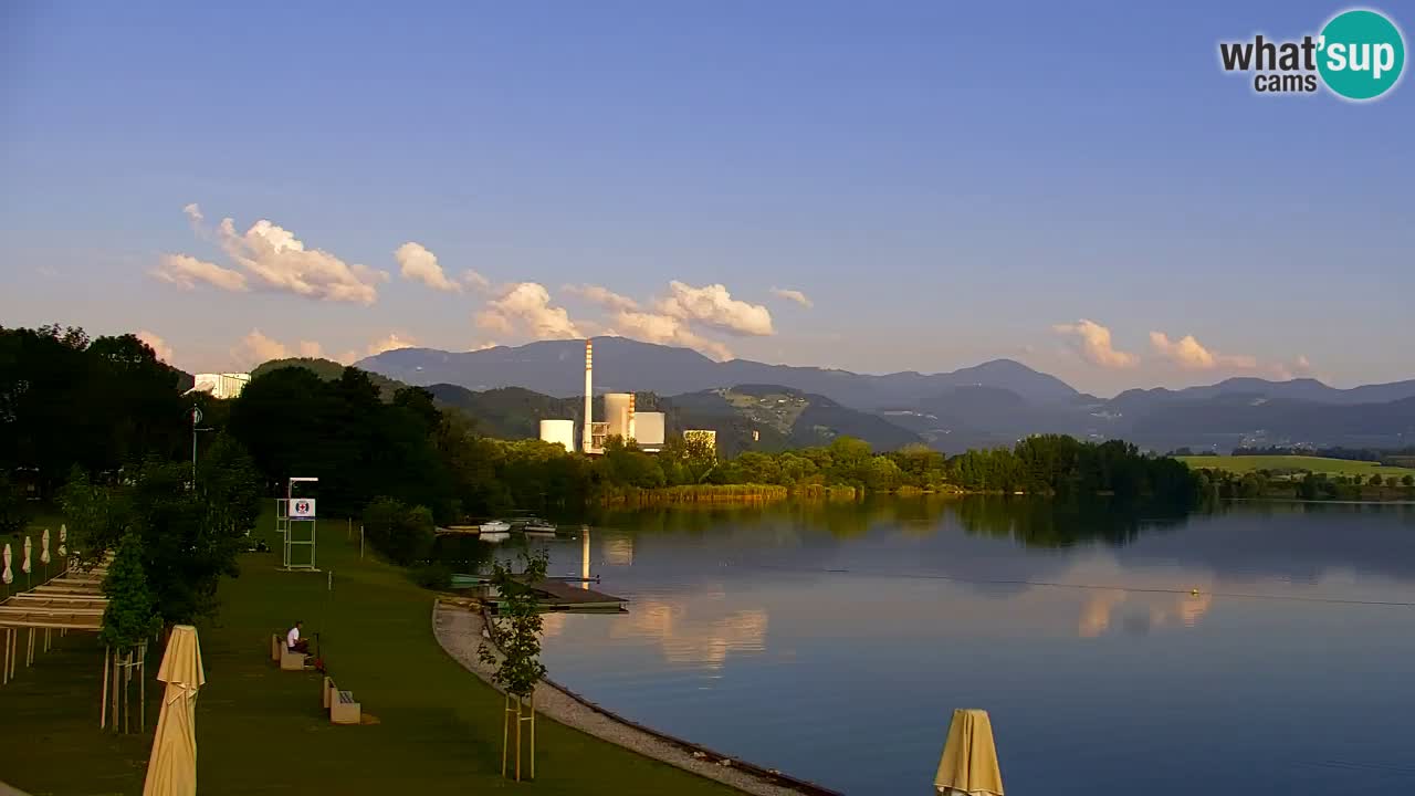 Web kamera Velenjsko jezero – Plaža Velenje uživo
